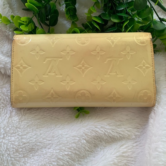 Louis Vuitton Monogram Vernis Portefeuille Sarah M91466 Long Wallet Unisex - Picture 2 of 13